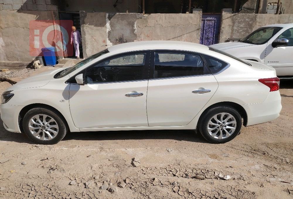 نيسان سنترا